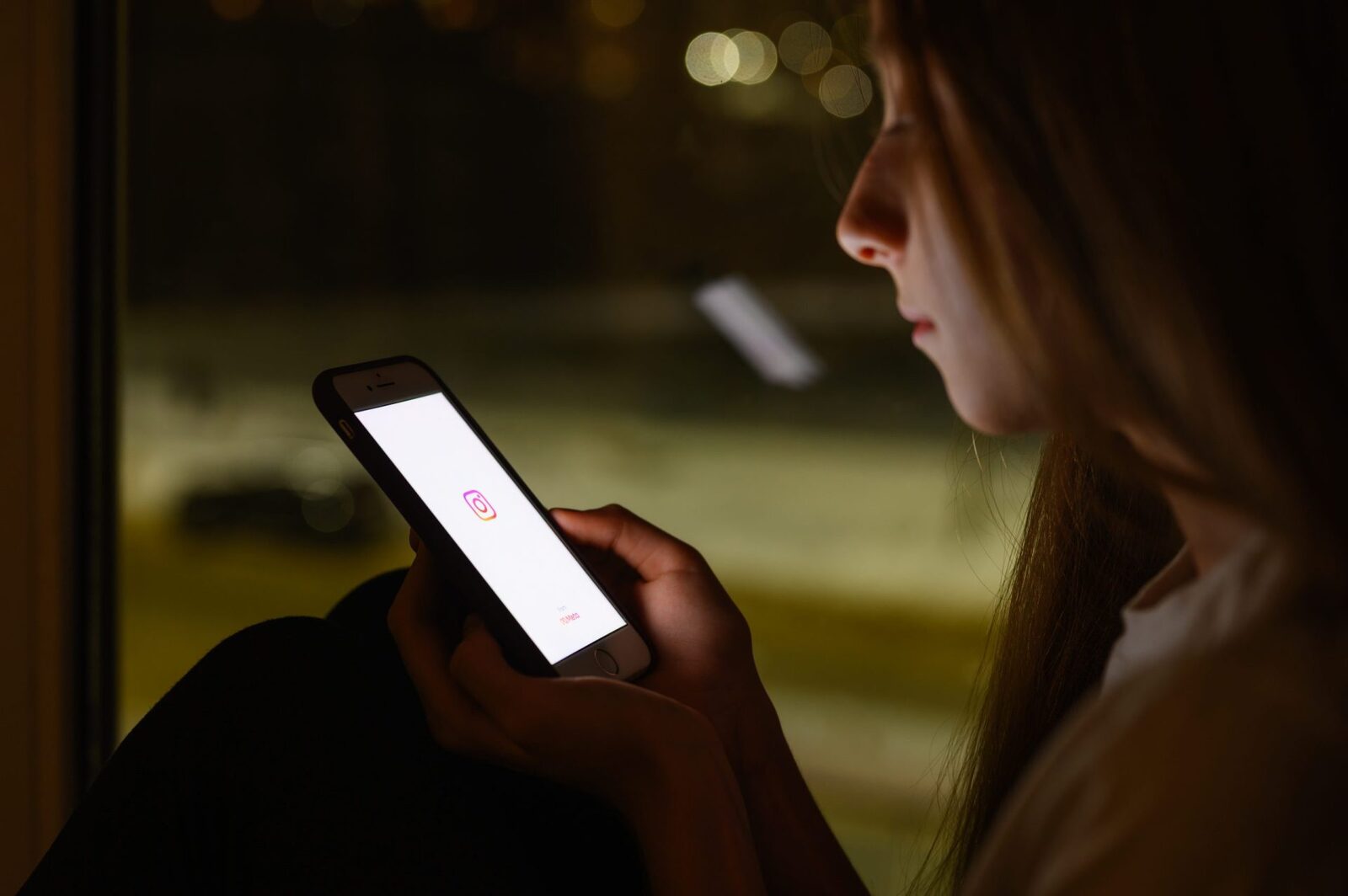Unul din trei copii europeni expuși la conținut sexual online