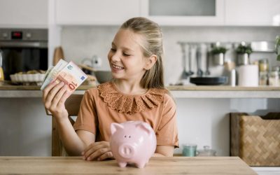 Germania dă 10€ lunar copiilor pentru pensie. Ce trebuie să știi