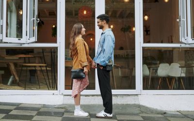 Datingul, luxul Gen Z în marile orașe: Iubirea costă