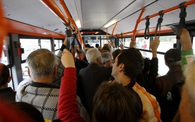 STB le cere pasagerilor să renunțe la muzica tare și convorbirile pe speaker