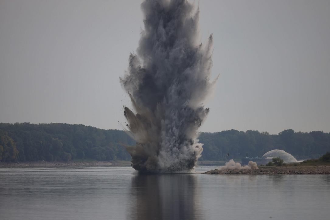 România vrea să amâne oprirea nucleară după devierea apelor Dunării