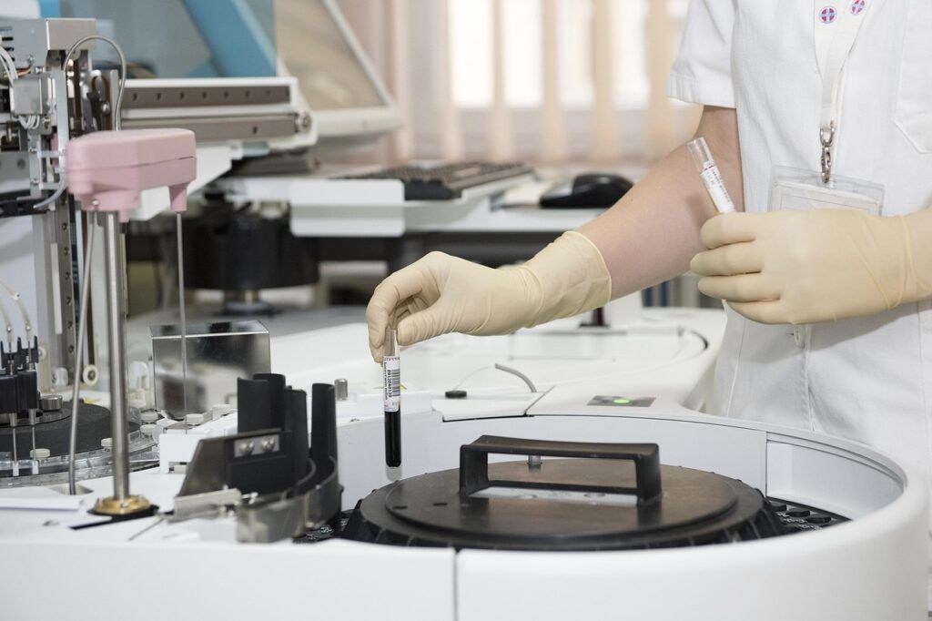 darkostojanovic-laboratory-563423_1280-1024x682.jpg