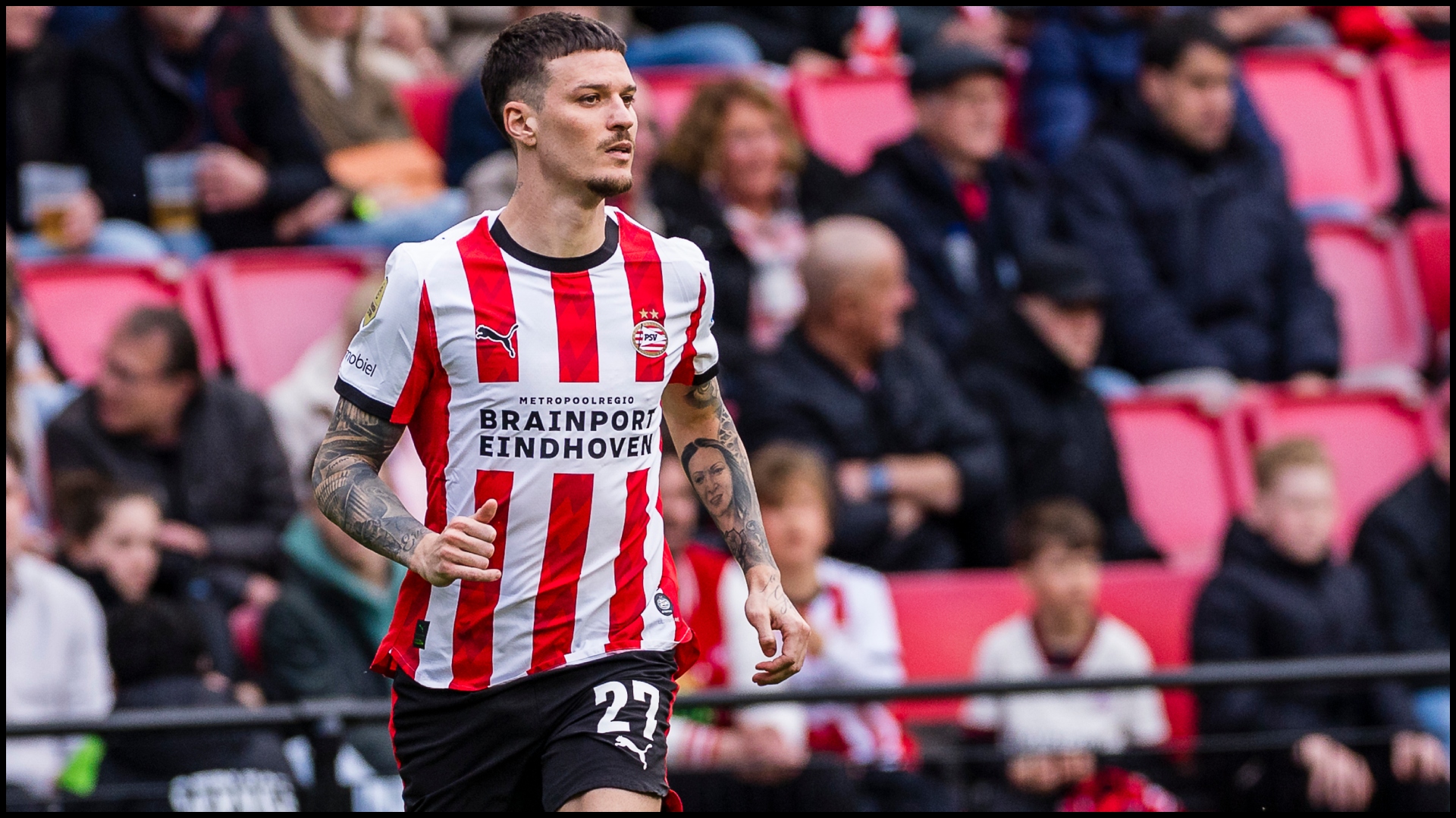 MAN și PSV, șocați de un gol în prelungiri în Olanda