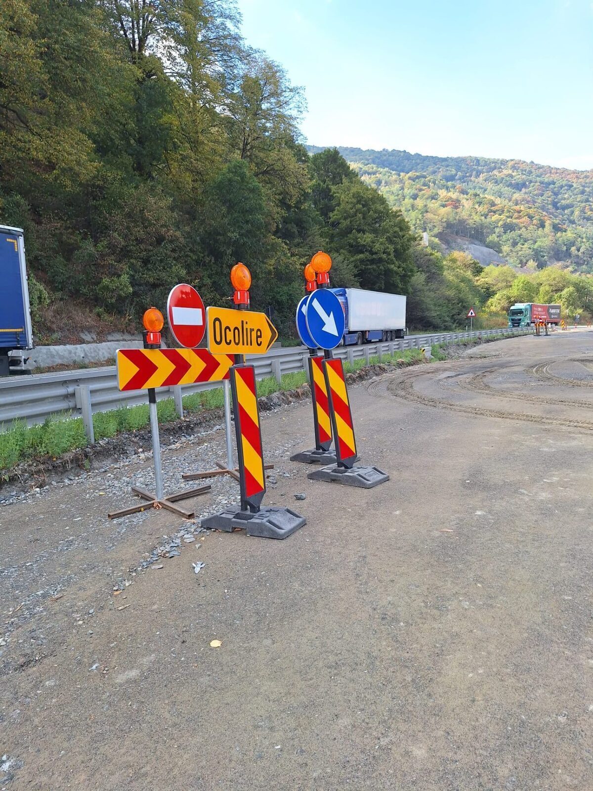 Valea Oltului, blocat. Trafic deviat pe DN7 până la Revelion
