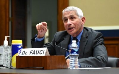 Fauci și controverse: Vaccin COVID cauzează avort spontan