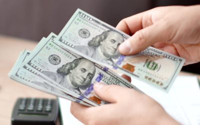Diaspora Salvează Economia: Riscul Falimentului Fără Bani
