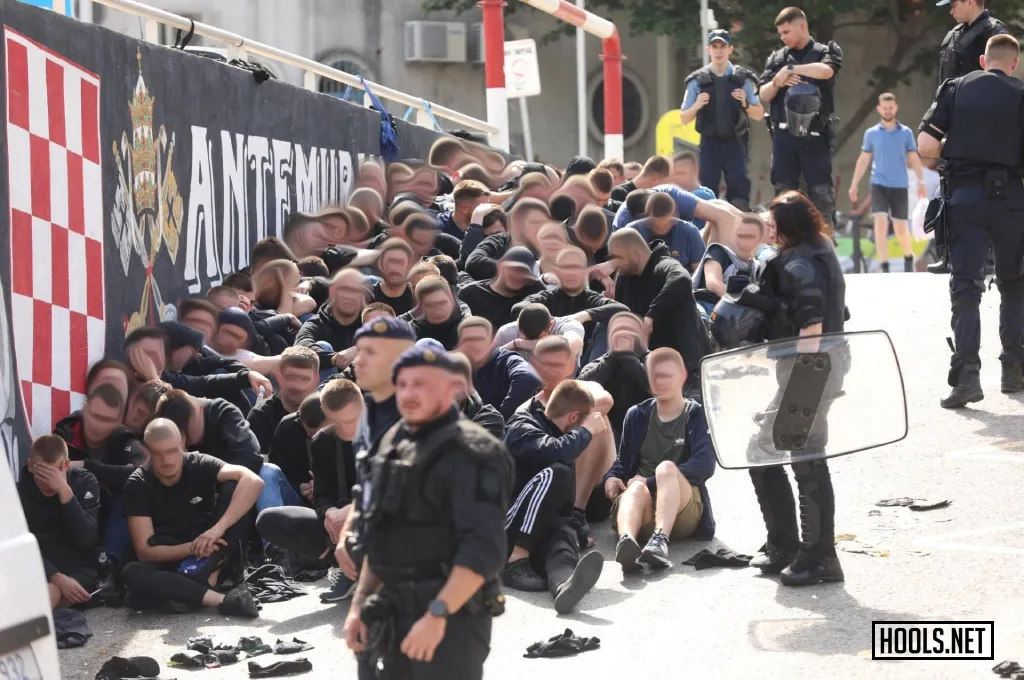 Ultrași Dinamo-Hajduk, haos pe aeroport. Duel exploziv pe tărâm românesc