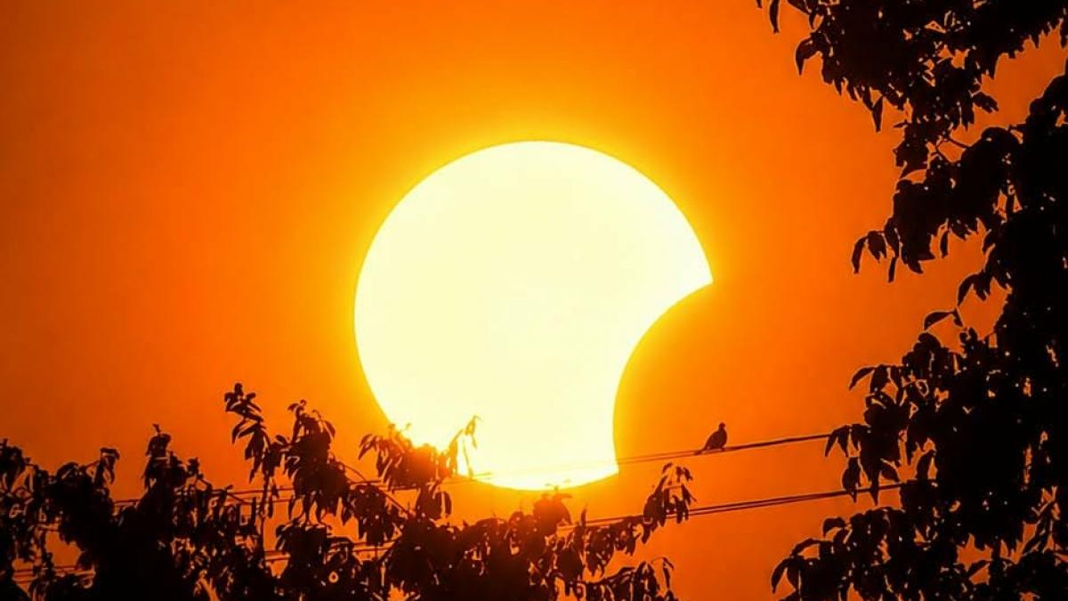 Eclipsa de Soare: Imagini spectaculoase LIVE de la NASA