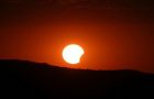 Eclipsa de Soare în România: Imagini uimitoare din nord-vest