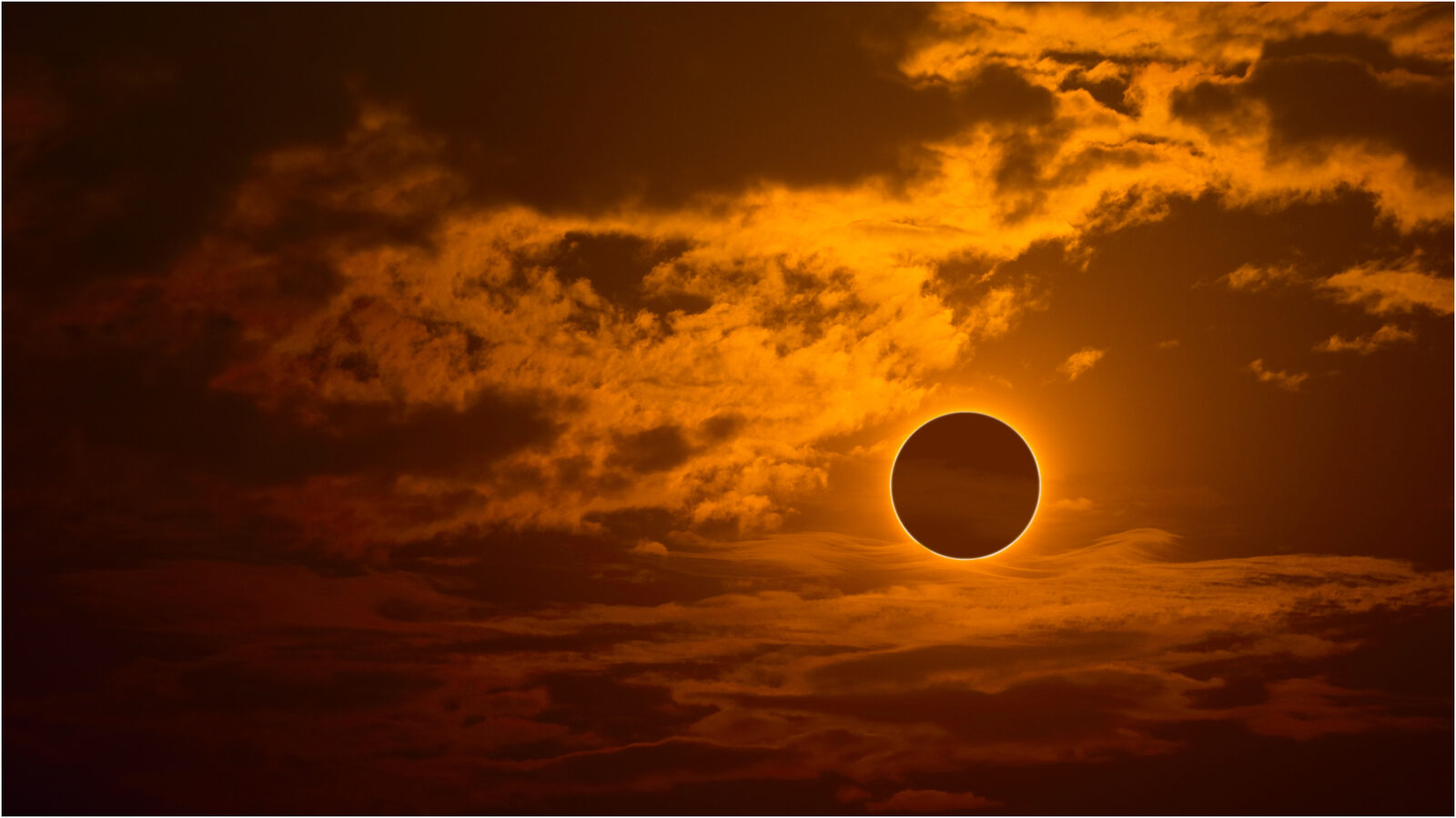 Eclipsă Solară Spectaculoasă în România: 12 August
