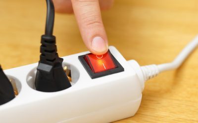 Ministerul Energiei: Mută consumul de curent din orele de vârf