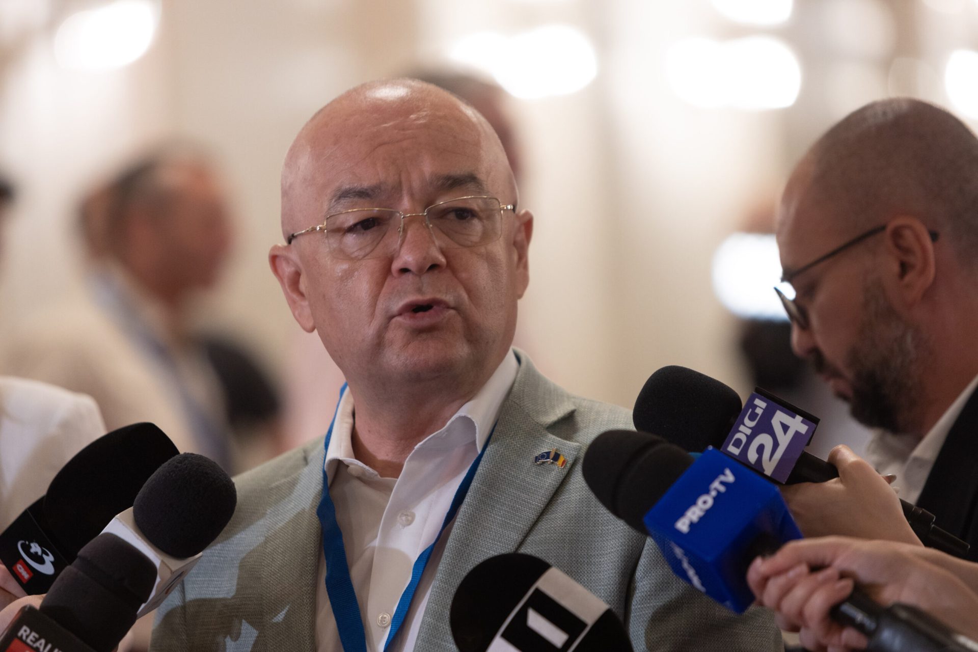 Violența, eradicată din spațiul public și privat