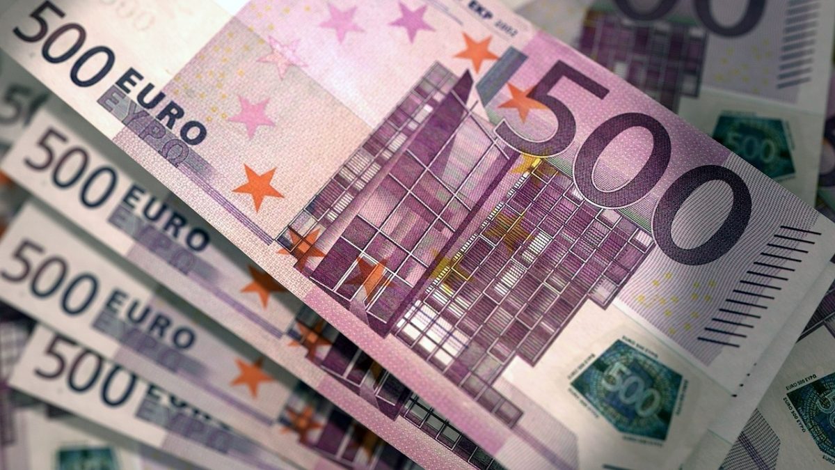 Spitalul Suceava plătește 100 euro/oră avocați pentru scandaluri interne