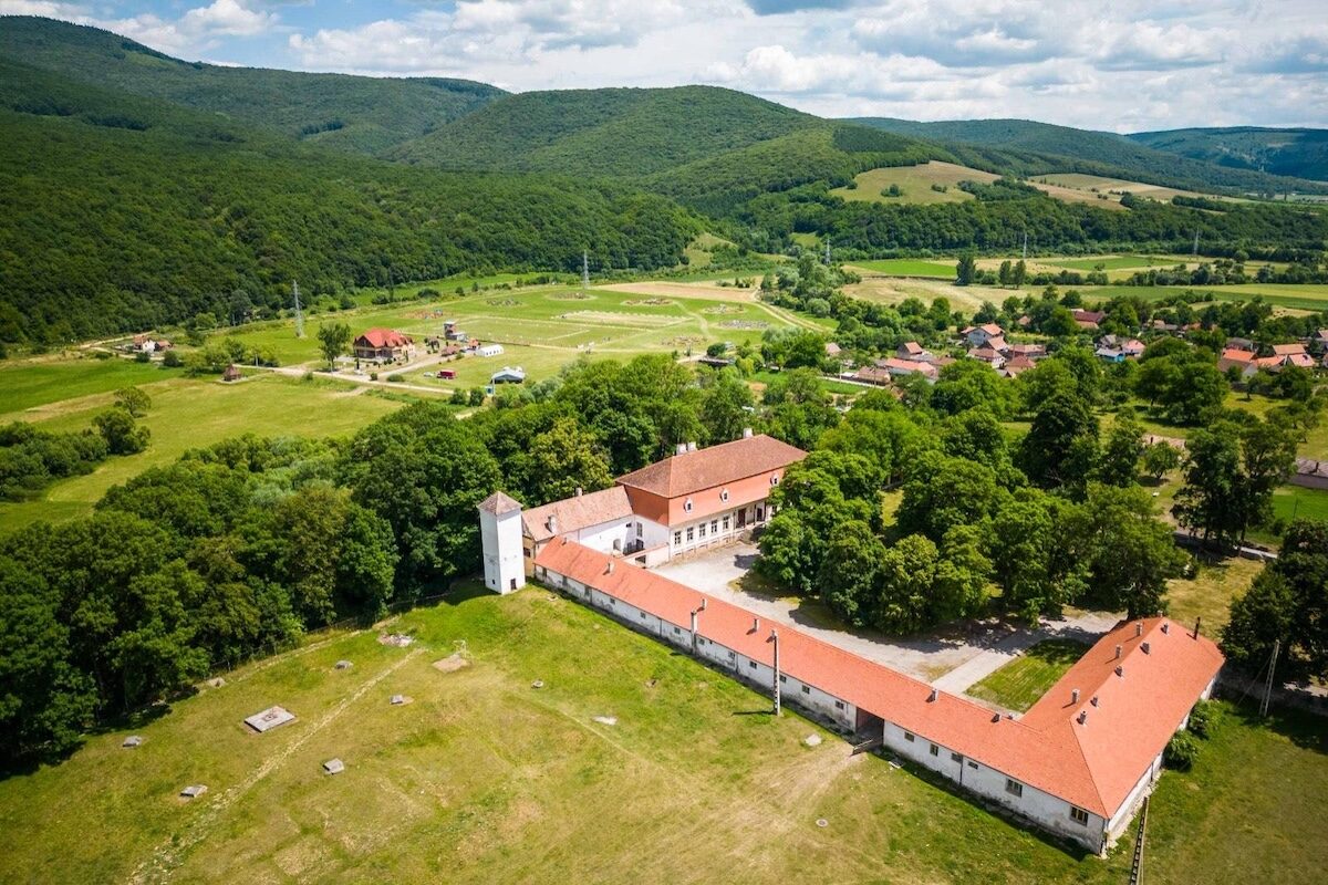 Castelul Miko devine muzeu pe Ruta curiilor din Transilvania