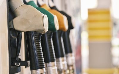 Motorina scumpă ca aviația: Iran și Rusia destabilizează prețul