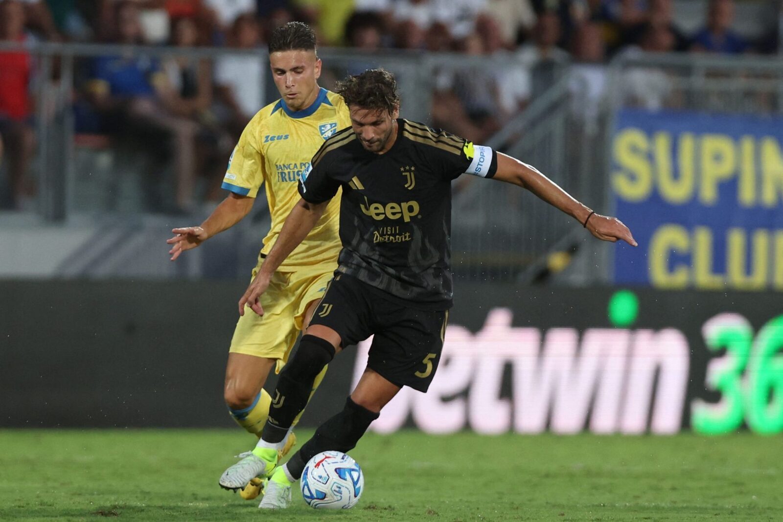 Bîrligea, titular în Serie A? Lupta sa la Frosinone