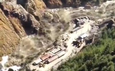 Tragedie în vacanță: 8 morți, 400 de turiști dispăruți