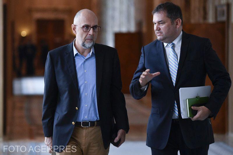 UDMR blochează accesul extremei, vrea guvern în septembrie