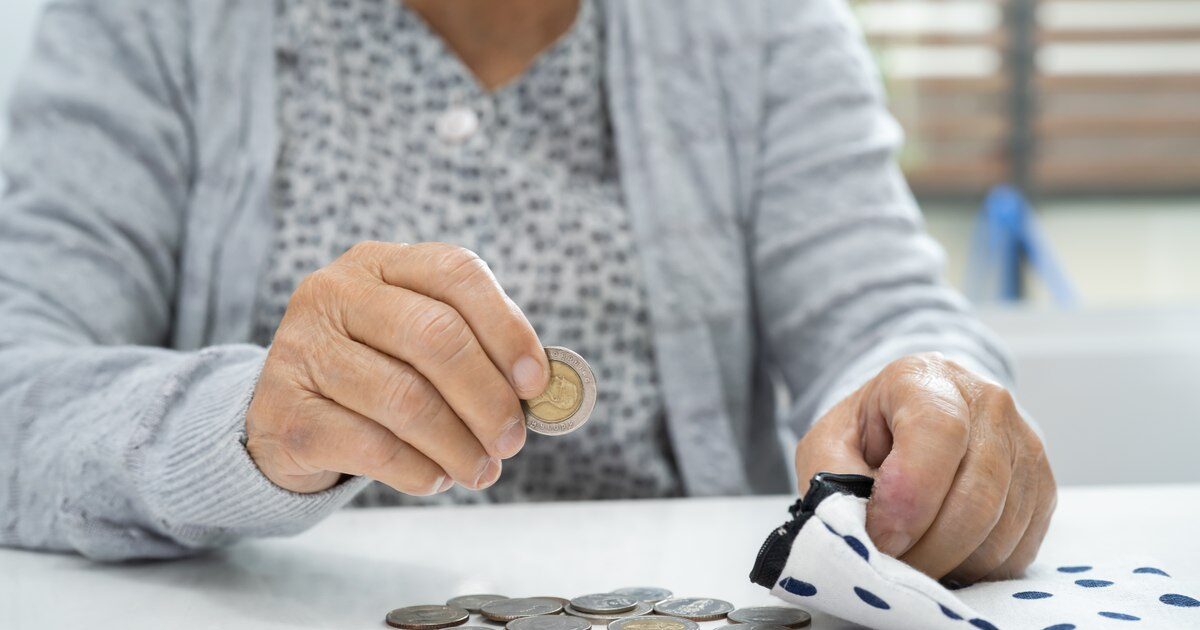 Escroc „curier BNR” prins în flagrant cu pensionară înșelată