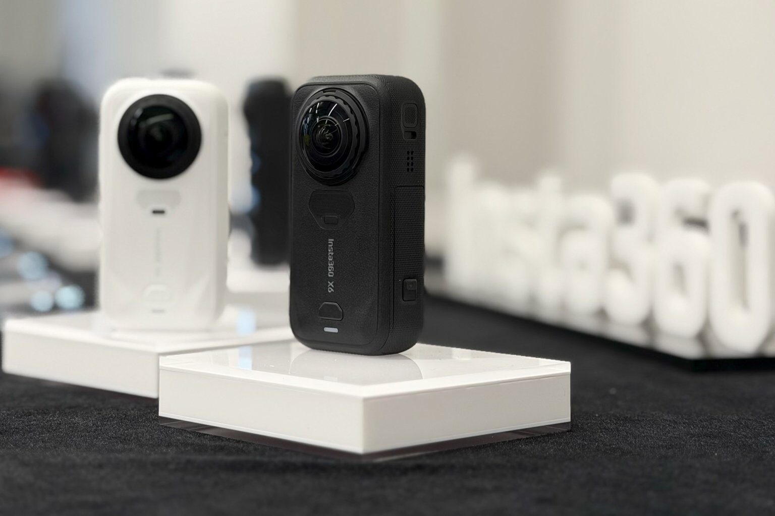 Cameră 360 revoluționară înlocuiește trei gadgeturi