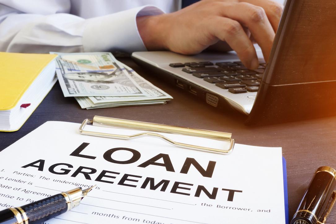 Credite bancare în România, tot mai mici în termeni reali