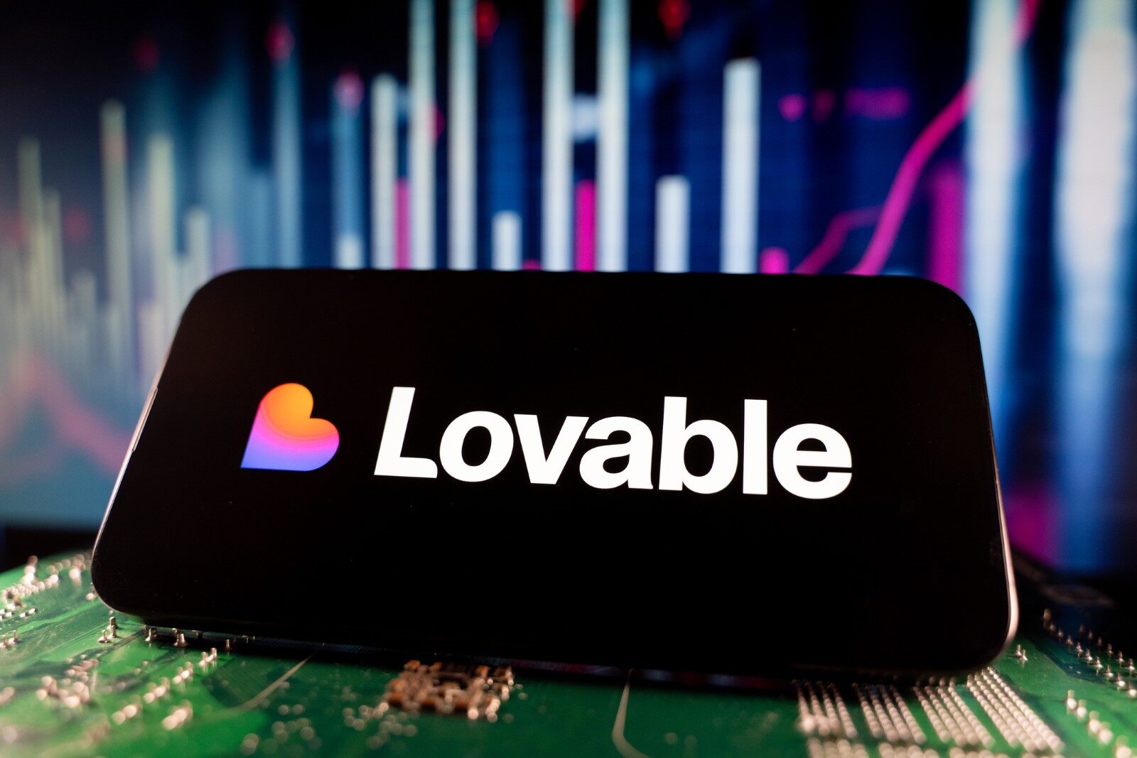 Lovable, startup-ul AI, capătă 400 mil. EUR de la UE