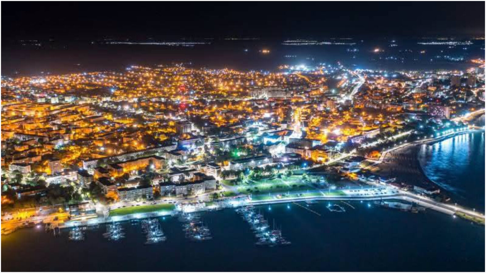 Mangalia luminează plin vara: Consiliul local aprobă cheltuieli masive