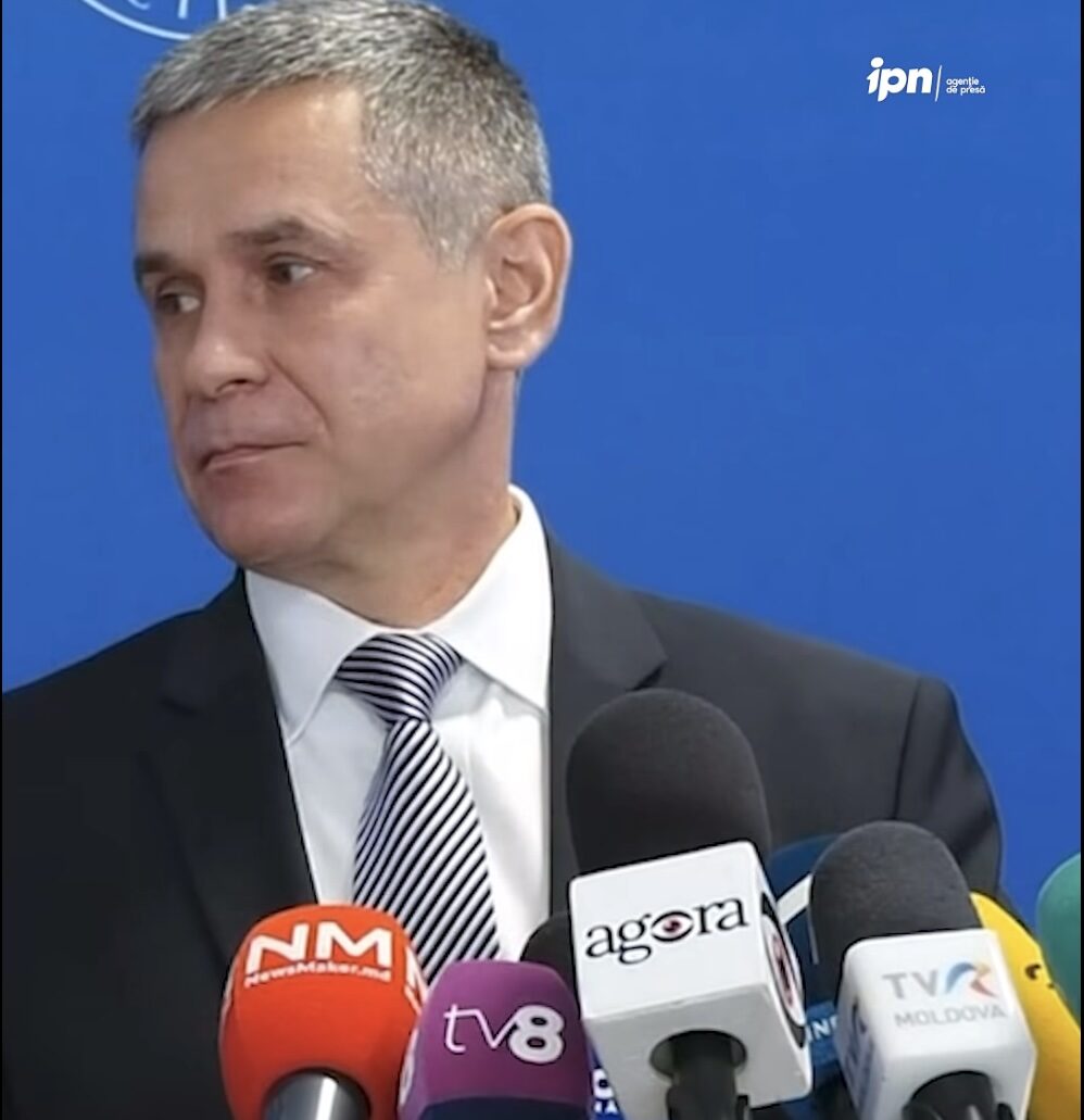 Nosatîi, ignorat de o jurnalistă, o felicită pe română