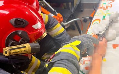 Tânără la spital după neatenție în bucătărie. Nu face asta când gătești