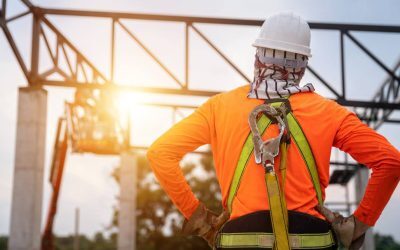 Constructori și electricieni, 7.000 euro! Se caută meseriași
