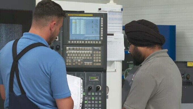 Guvernul lansează WorkinRomania.gov.ro pentru străinii ce vor să lucreze în România
