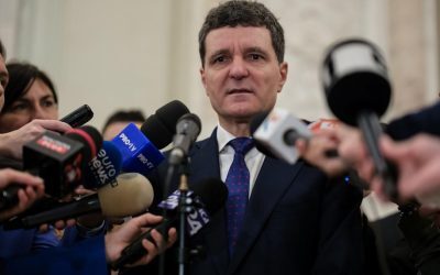 Președintele Iohannis duce Legea Decarbonizării la Curtea Constituțională