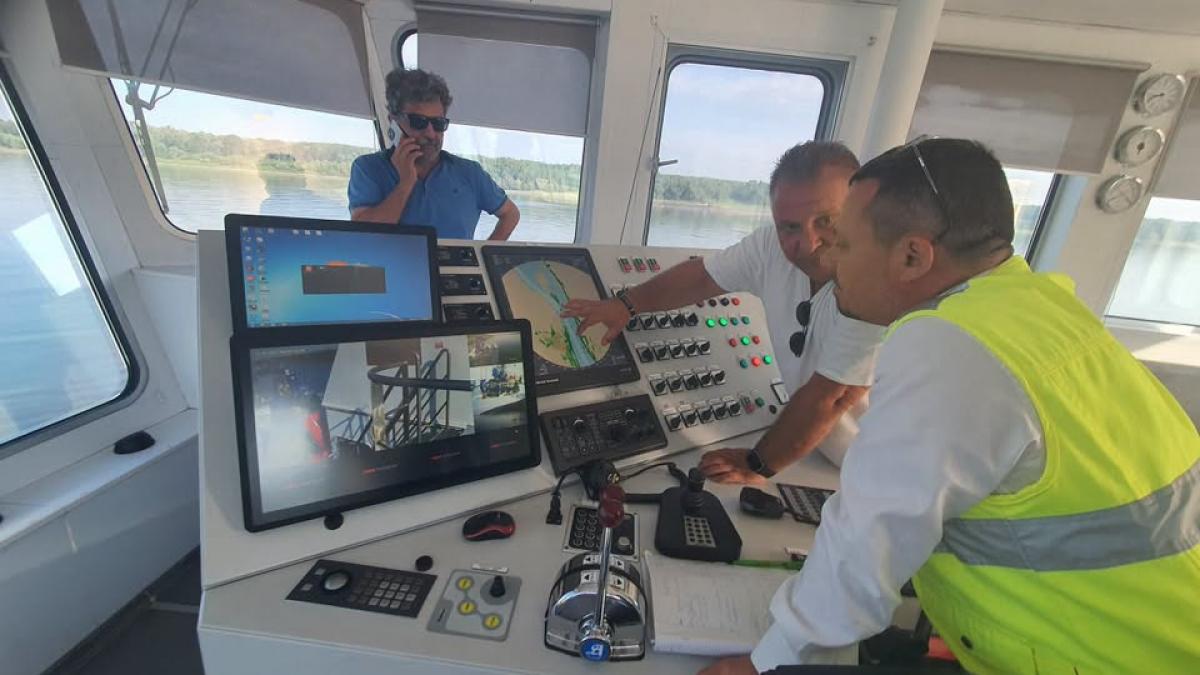 Căpitanii scufundării barjelor de la Cernavodă: Cine sunt ei
