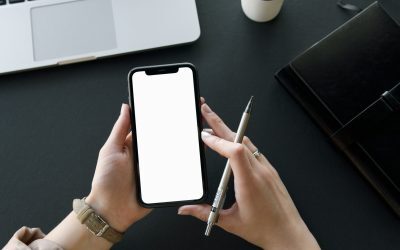 AI dă sfaturi financiare, dar românii nu au încredere