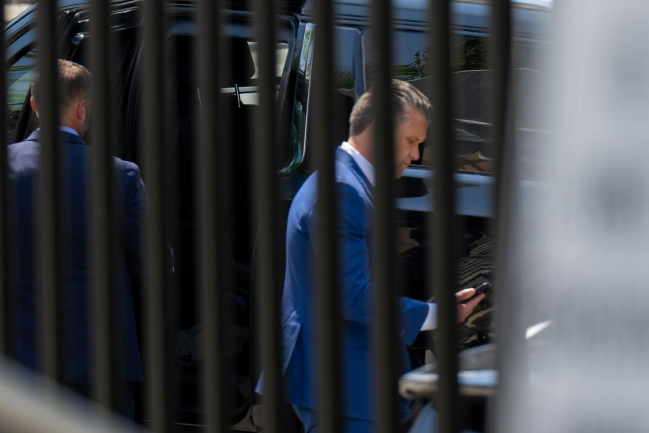 Trump, informat de șeful CIA despre vizita la Moscova