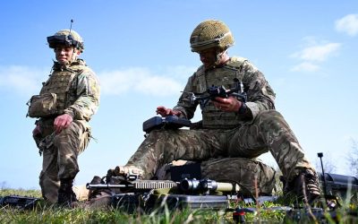 NATO: Drone IA pe front. Oamenii aleg ținte, roboții ucid