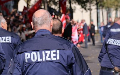 Austrie: Pretext românesc pentru hoții în uniformă