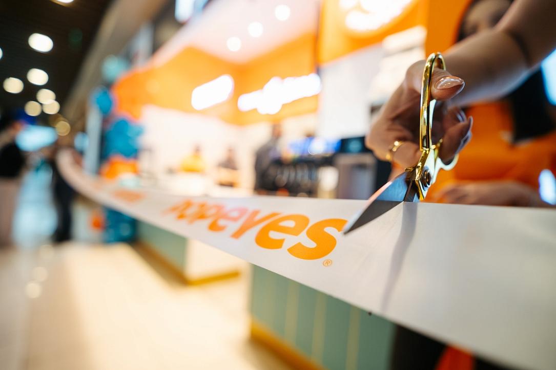 Popeyes ajunge în Timișoara. Gigantul american, acum în România