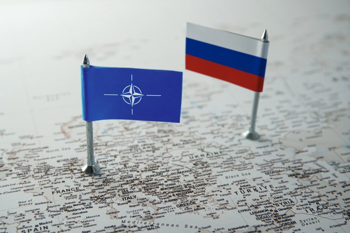 Apărarea Europei: Cine oprește Rusia fără SUA?