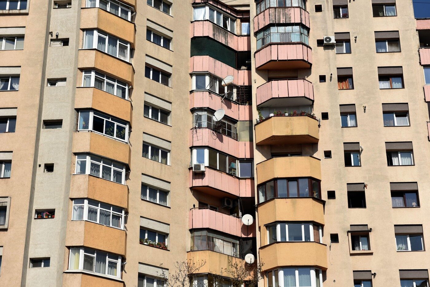 Etajul casei îți crește factura la curent: Unde se consumă mult în caniculă
