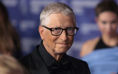 Gates: AI distruge locuri de muncă, guvernele nu sunt pregătite