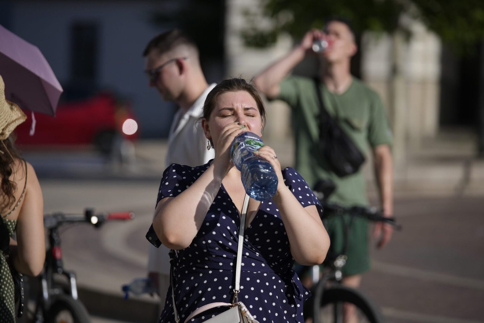 România, iad pe pământ: 150 de recorduri de căldură, zone fierbinți neștiute