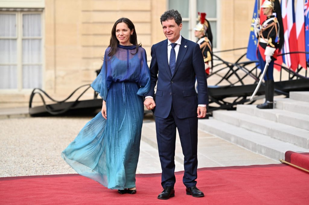 Mirabela Grădinaru și Nicușor Dan: Salarii lunare mari dezvăluite