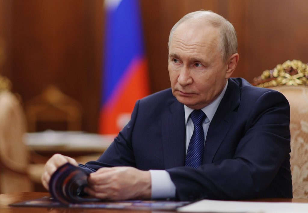 Putin amenință NATO: Atacuri în toamnă contra unei țări membre