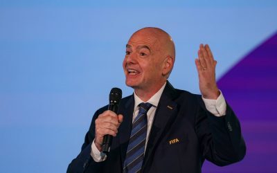 UEFA, MÂNĂ DE FIER: Infantino și FIFA, pe BANCHETĂ