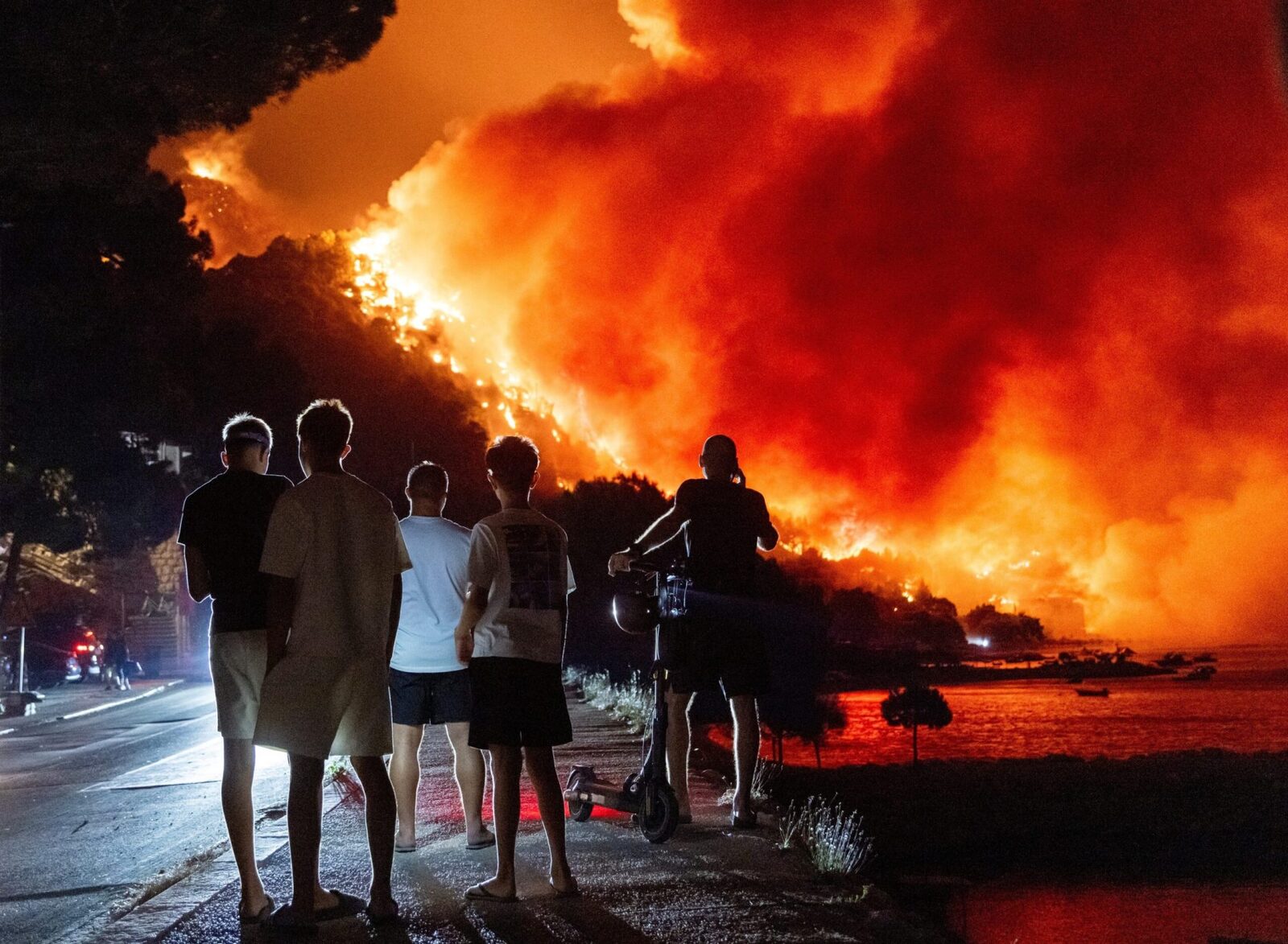 Croația arde: Atenție la incendiile de pe coasta Adriatică