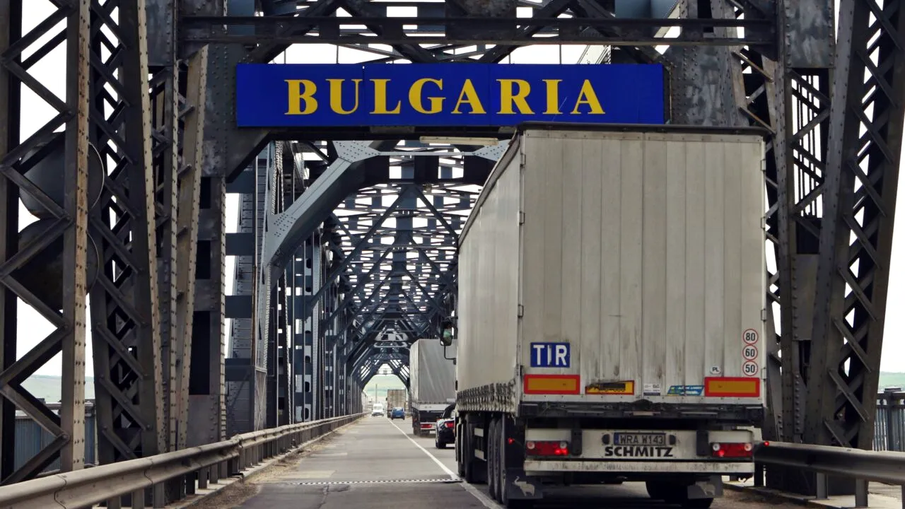 Țigările din Bulgaria, acum mai scumpe. ANAF anunță reguli noi