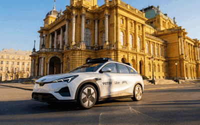 Uber lansează 2.000 de taxiuri robot în Europa