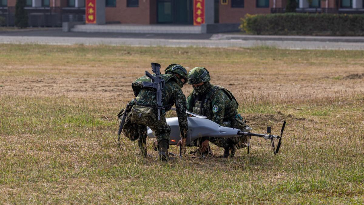 Rusia, drone ucrainene sub steag fals? NATO lansează avertisment