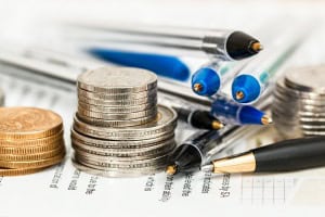 Parlament: Salarii și restanțe, în noua sesiune extraordinară